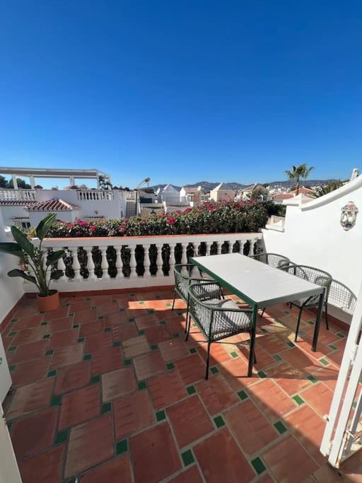 Beautiful Views, Pool & Just 10Min To The Beach Nerja Εξωτερικό φωτογραφία